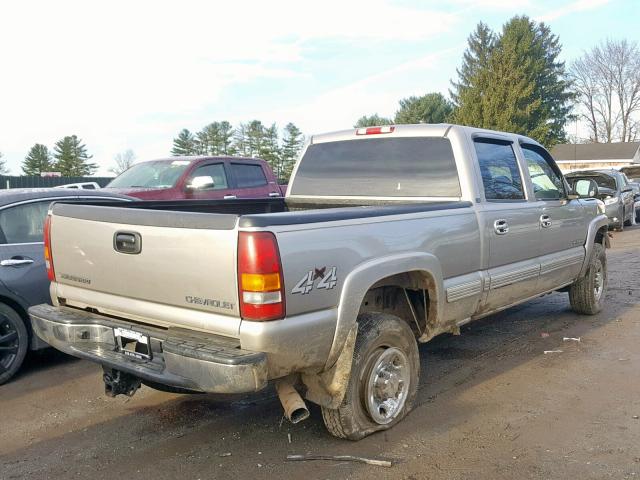 1GCHK23U42F158803 - 2002 CHEVROLET SILVERADO GOLD photo 4