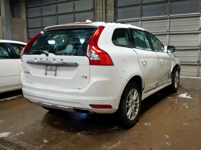 YV440MDJ2F2712872 - 2015 VOLVO XC60 T5 WHITE photo 4