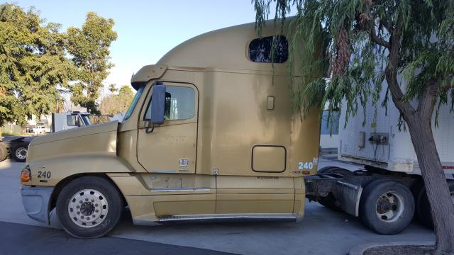 1FUJBBCV66LW05125 - 2006 FREIGHTLINER CONVENTION GOLD photo 3