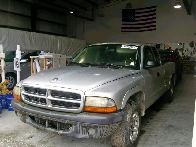 1D7GL12K24S570592 - 2004 DODGE DAKOTA SXT SILVER photo 2