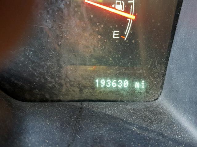 5LMFU27R84LJ11200 - 2004 LINCOLN NAVIGATOR Қара фото 8