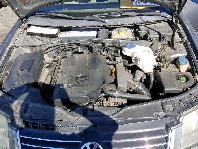 WVWPD63B42P115911 - 2002 VOLKSWAGEN PASSAT GLS GRAY photo 7