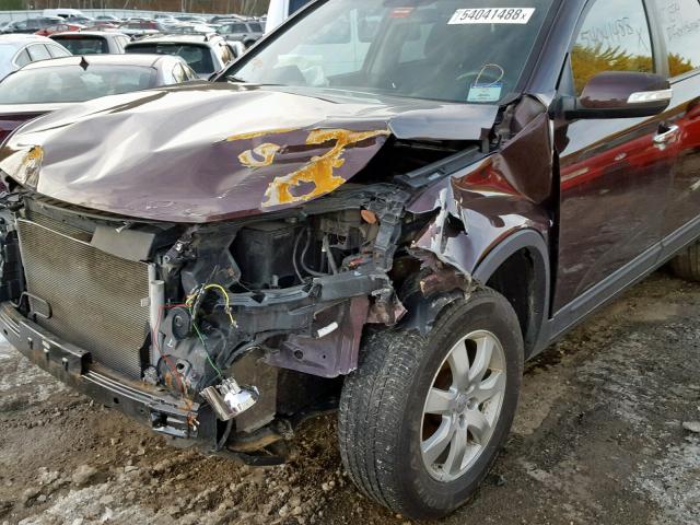 5XYKT3A16CG276223 - 2012 KIA SORENTO BA PURPLE photo 9