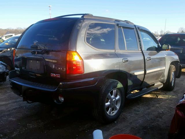 1GKDT13S352226593 - 2005 GMC ENVOY BLACK photo 4