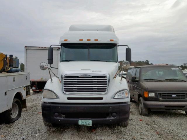 1FUJA6CK7ADAS3816 - 2010 FREIGHTLINER CONVENTION WHITE photo 9