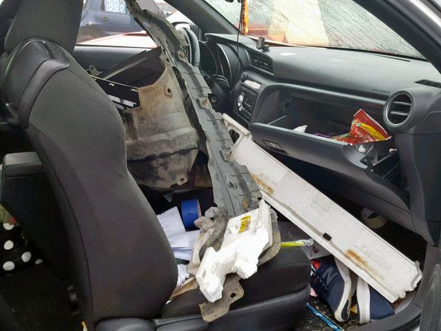 JTKJF5C76B3011779 - 2011 TOYOTA SCION TC BLACK photo 5