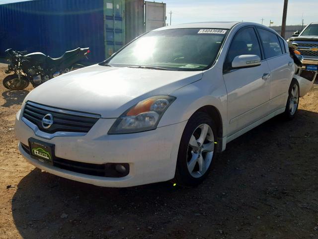 1N4BL21E99C197239 - 2009 NISSAN ALTIMA 3.5 WHITE photo 2