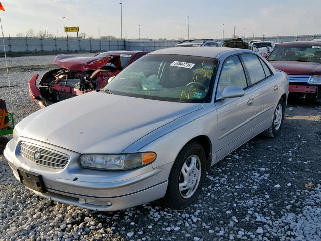 2G4WB52K411260886 - 2001 BUICK REGAL LS SILVER photo 2