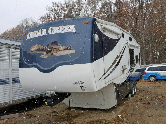 4X4FCRF2X6P193511 - 2006 CAMP 5TH WHEEL WHITE photo 2