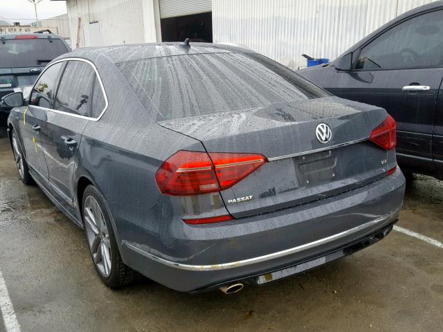 1VWDT7A38HC042157 - 2017 VOLKSWAGEN PASSAT R-L GRAY photo 3