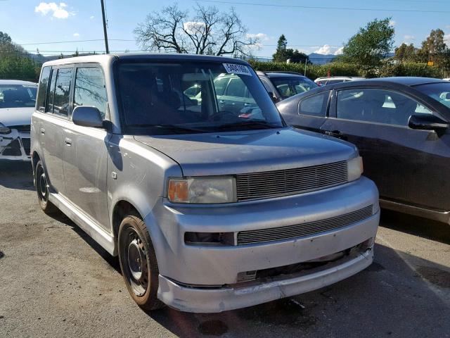JTLKT334450196696 - 2005 TOYOTA SCION XB GRAY photo 1