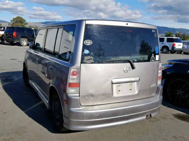 JTLKT334450196696 - 2005 TOYOTA SCION XB GRAY photo 3