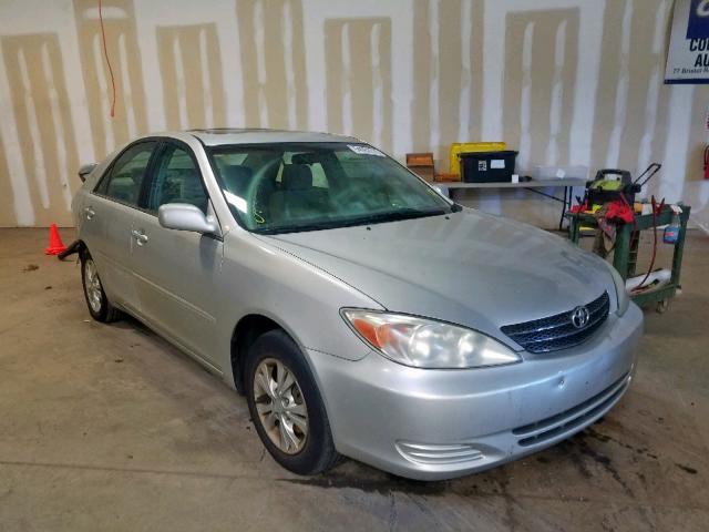 4T1BF30K04U589958 - 2004 TOYOTA CAMRY LE SILVER photo 1