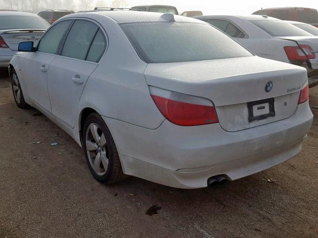 WBANF33517CS39009 - 2007 BMW 525 XI WHITE photo 3