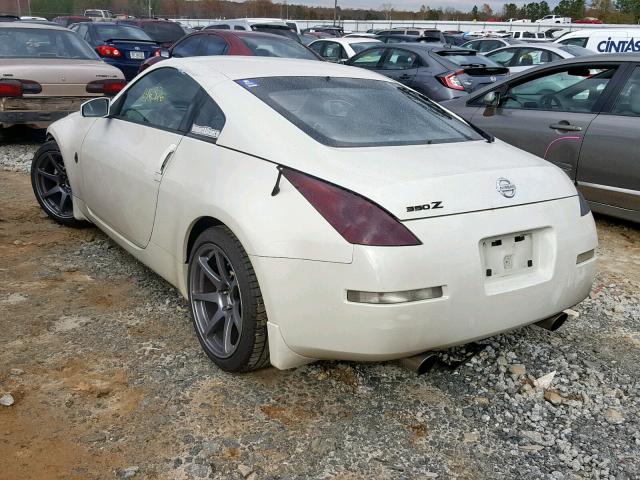 JN1AZ34D56M331833 - 2006 NISSAN 350Z COUPE WHITE photo 3