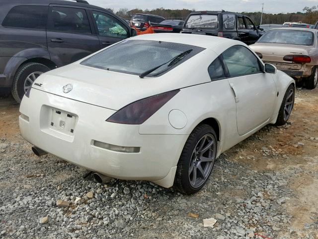 JN1AZ34D56M331833 - 2006 NISSAN 350Z COUPE WHITE photo 4