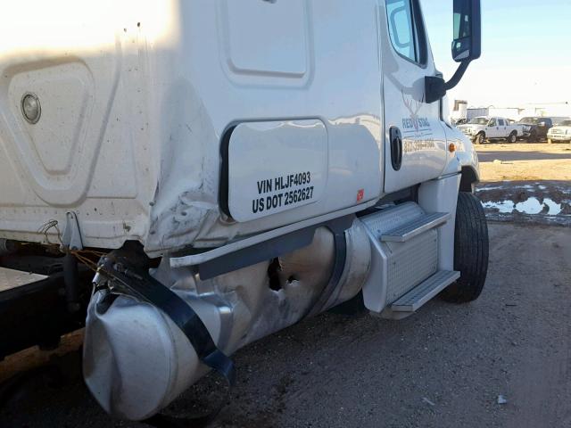 1FUJGLDRXHLJF4093 - 2017 FREIGHTLINER CASCADIA 1 WHITE photo 9