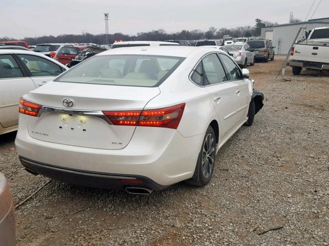 4T1BK1EB5JU277235 - 2018 TOYOTA AVALON XLE WHITE photo 4