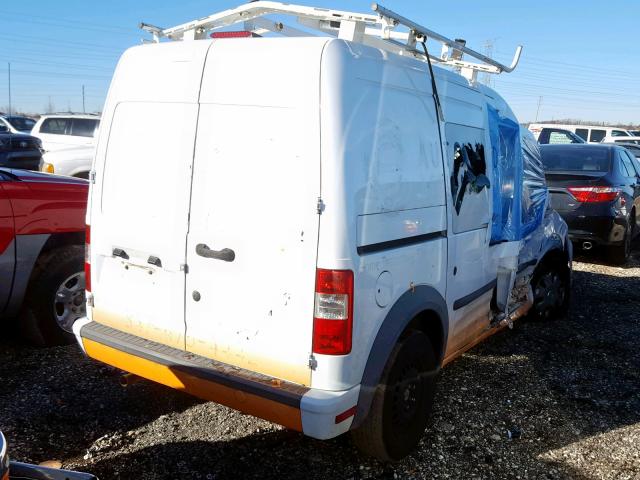 NM0LS7BN0AT038138 - 2010 FORD TRANSIT CO WHITE photo 4