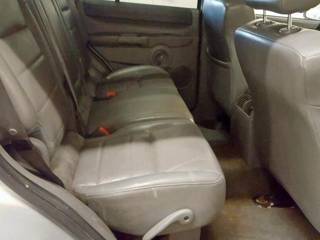 1J8HG48K16C252464 - 2006 JEEP COMMANDER SILVER photo 6