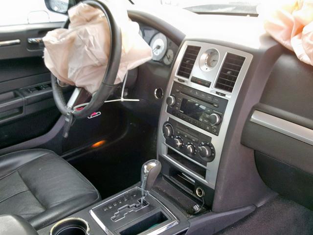 2C3CA5CV4AH235792 - 2010 CHRYSLER 300 TOURIN GRAY photo 9