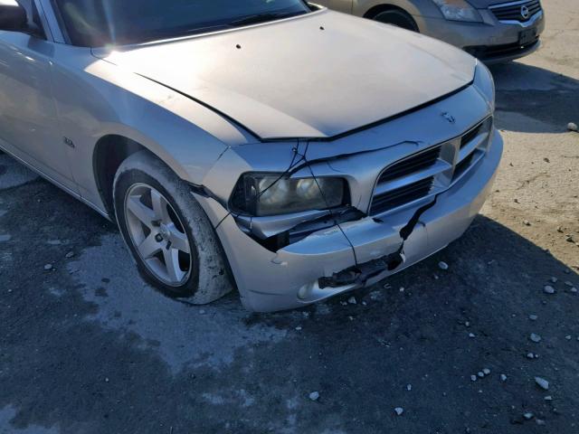 2B3KA33V69H539828 - 2009 DODGE CHARGER SX SILVER photo 9