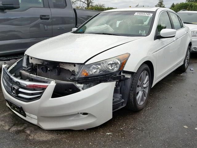 1HGCP3F83CA017575 - 2012 HONDA ACCORD EXL WHITE photo 2