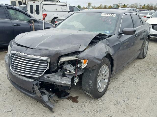 2C3CCAAGXEH119848 - 2014 CHRYSLER 300 GRAY photo 2