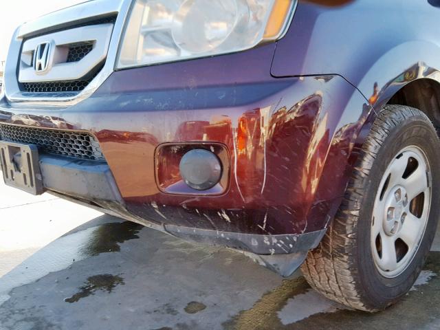 5FNYF38299B005589 - 2009 HONDA PILOT LX BURGUNDY photo 9