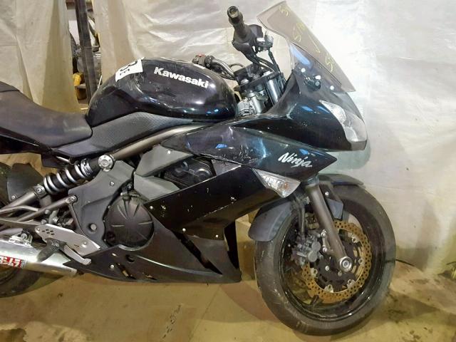 JKAEXEC179DA29582 - 2009 KAWASAKI EX650 C 黑色 照片 5