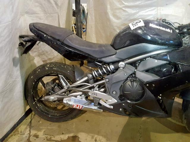 JKAEXEC179DA29582 - 2009 KAWASAKI EX650 C 黑色 照片 6