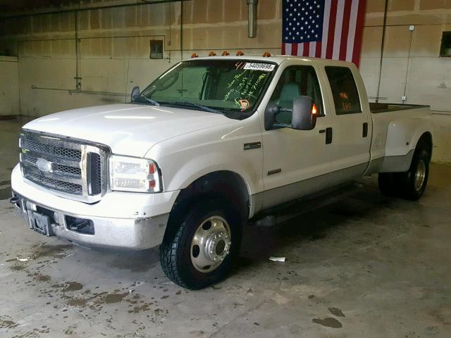 1FTWW33P76EA82016 - 2006 FORD F350 WHITE photo 2