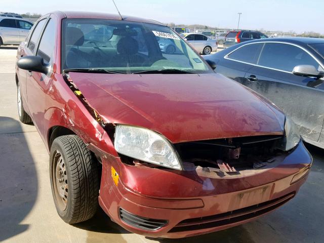 1FAFP34N36W250566 - 2006 FORD FOCUS ZX4 RED photo 1