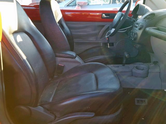 3VWCM21YX4M309816 - 2004 VOLKSWAGEN NEW BEETLE 红色 照片 5