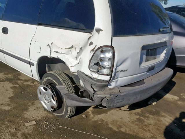 2B4FP25BXYR868758 - 2000 DODGE CARAVAN WHITE photo 9