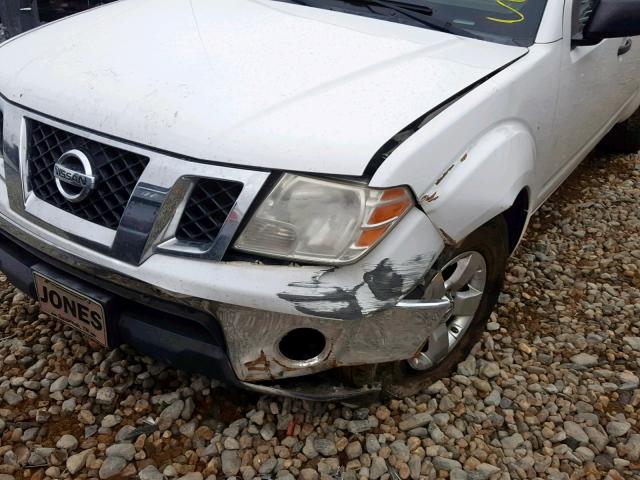 1N6AD07UX9C427924 - 2009 NISSAN FRONTIER C WHITE photo 9