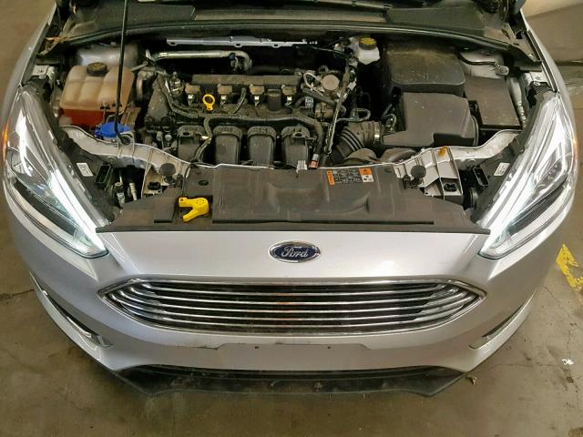 1FADP3N22JL271883 - 2018 FORD FOCUS TITA SILVER photo 7