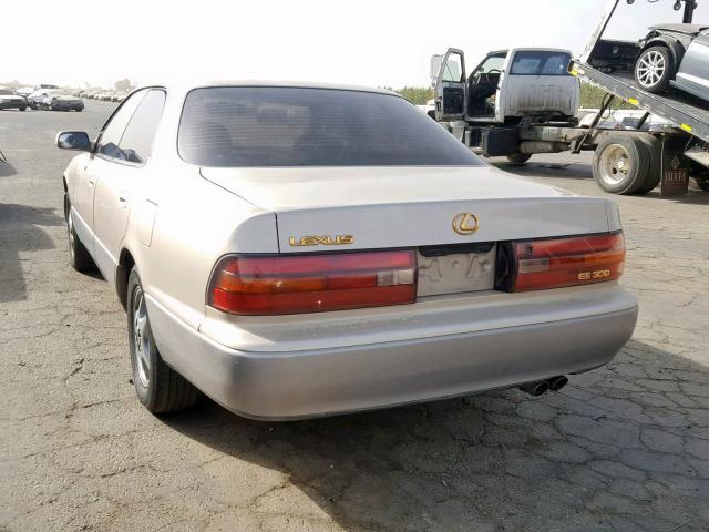 JT8VK13T4P0223016 - 1993 LEXUS ES 300 TWO TONE photo 3