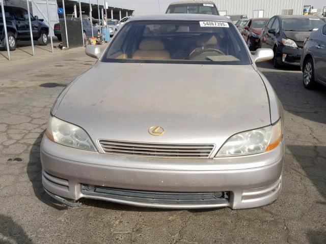 JT8VK13T4P0223016 - 1993 LEXUS ES 300 TWO TONE photo 9