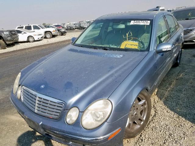 WDBUF65J93A225857 - 2003 MERCEDES-BENZ E 320 BLUE photo 2