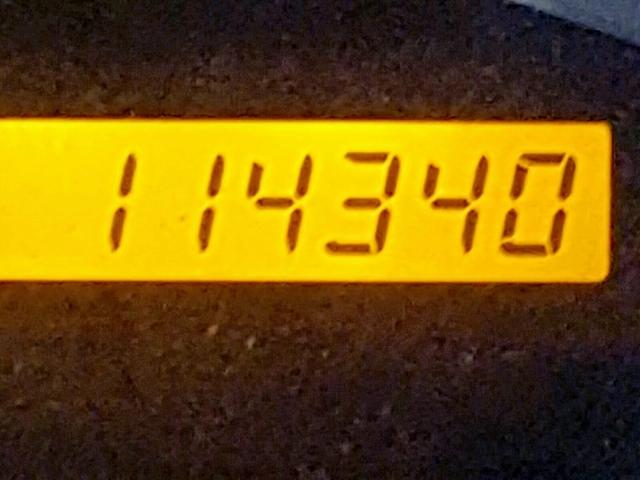 JTKDE177360078138 - 2006 TOYOTA SCION TC 黑色 照片 8