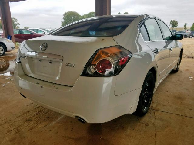 1N4AL21E09N417075 - 2009 NISSAN ALTIMA 2.5 WHITE photo 4