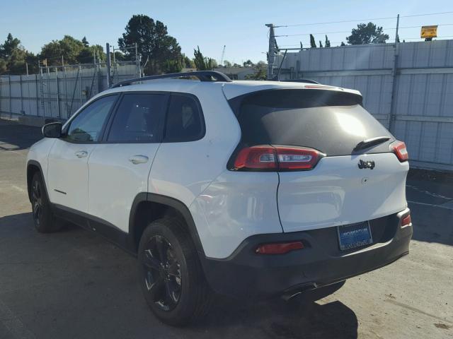 1C4PJLCB1JD540056 - 2018 JEEP CHEROKEE L WHITE photo 3