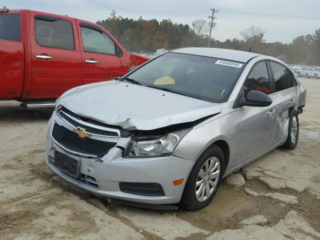 1G1PC5SH6B7226813 - 2011 CHEVROLET CRUZE LS SILVER photo 2