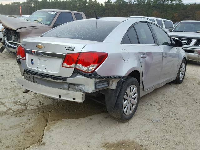 1G1PC5SH6B7226813 - 2011 CHEVROLET CRUZE LS SILVER photo 4