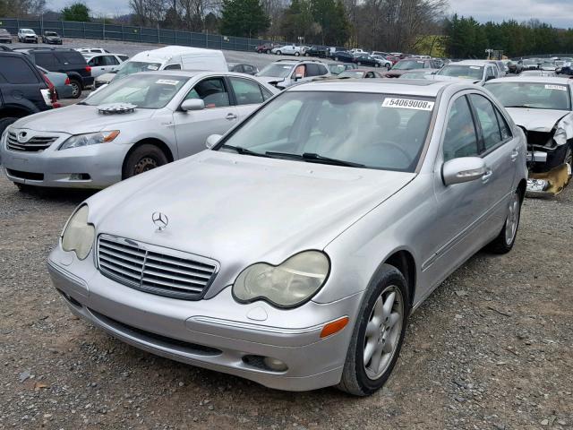 WDBRF61J72F209704 - 2002 MERCEDES-BENZ C 240 SILVER photo 2