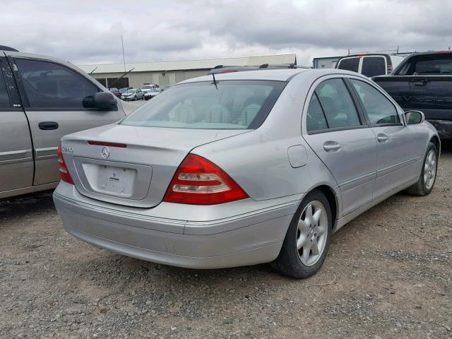 WDBRF61J72F209704 - 2002 MERCEDES-BENZ C 240 SILVER photo 4