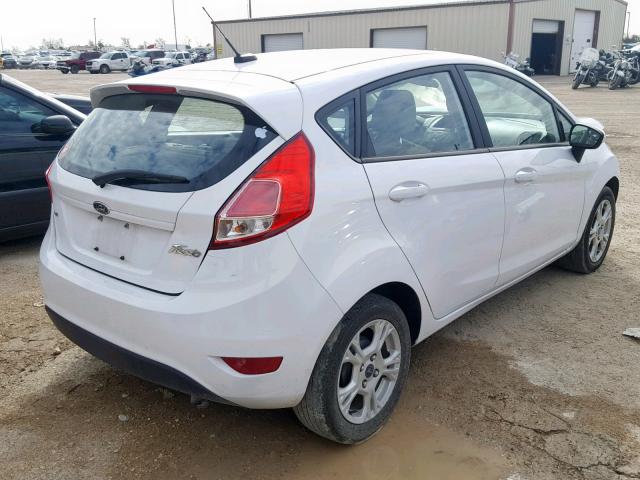 3FADP4EJ3GM203824 - 2016 FORD FIESTA SE WHITE photo 4