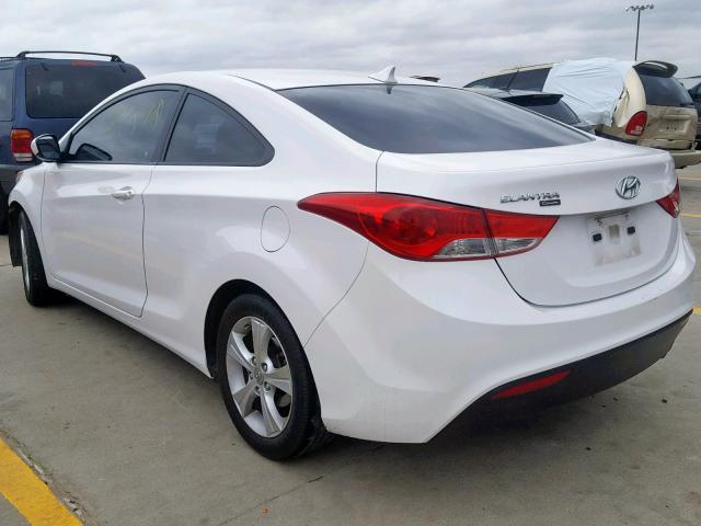 KMHDH6AE5DU007351 - 2013 HYUNDAI ELANTRA CO WHITE photo 3