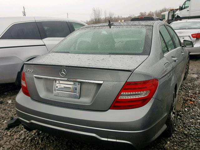 WDDGF4HB7DR269288 - 2013 MERCEDES-BENZ C 250 SILVER photo 4